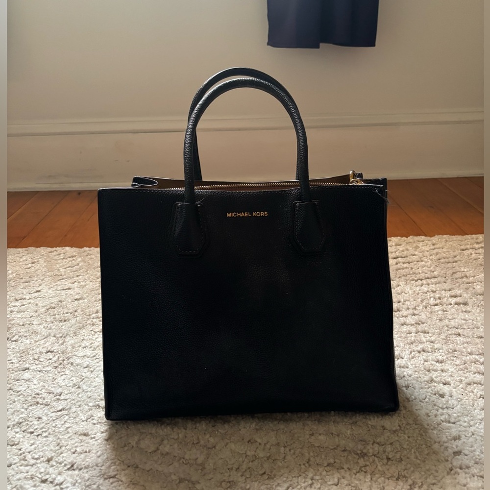 Micheal Kors Purse